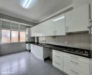 Apartamento T3+1 Remodelado para Arrendamento – Centro de Santa Iria d