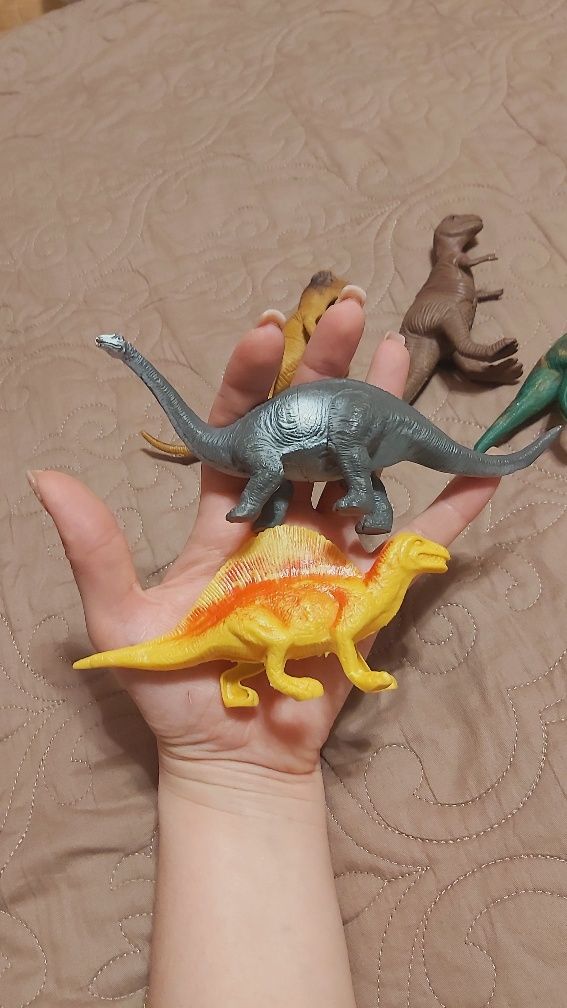 Динозавры набор игрушек