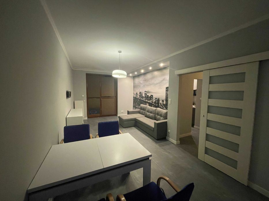 Wynajmę 2-pokojowe mieszkanie z balkonem