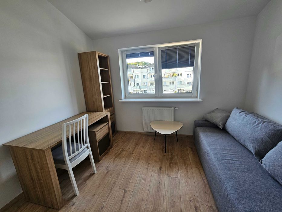 Wynajem 3 pokoje po remoncie, las, miejsce garażowe w cenie, od zaraz.