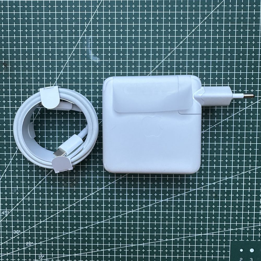 Zasilacz macbook apple