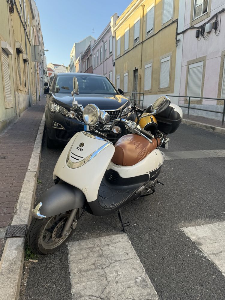 Sym allo novissima!
