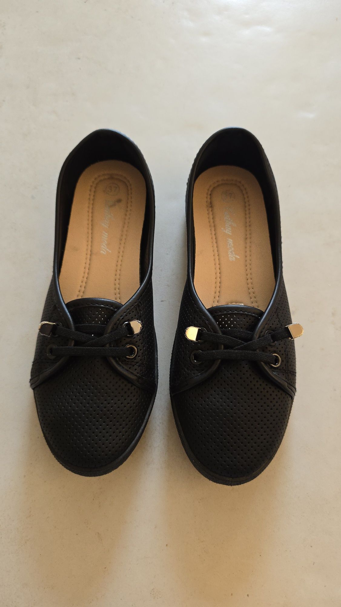 Buty baleriny baletki wsuwane tenisówki ażurowe mokasyny