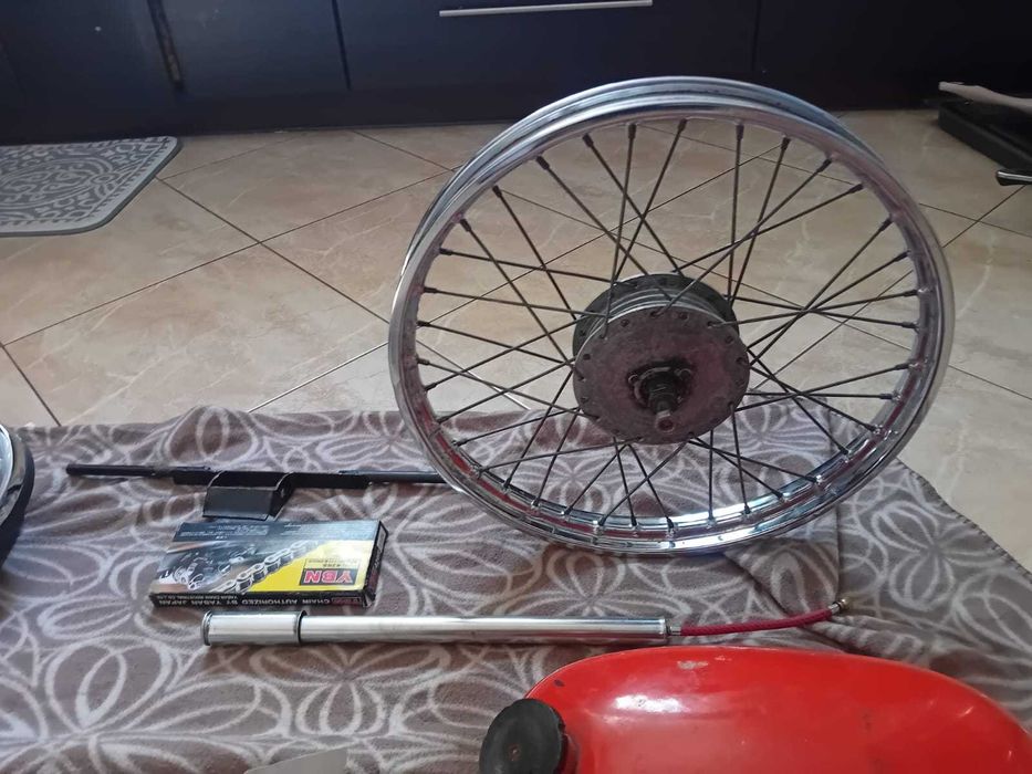 Części  motocyklowe