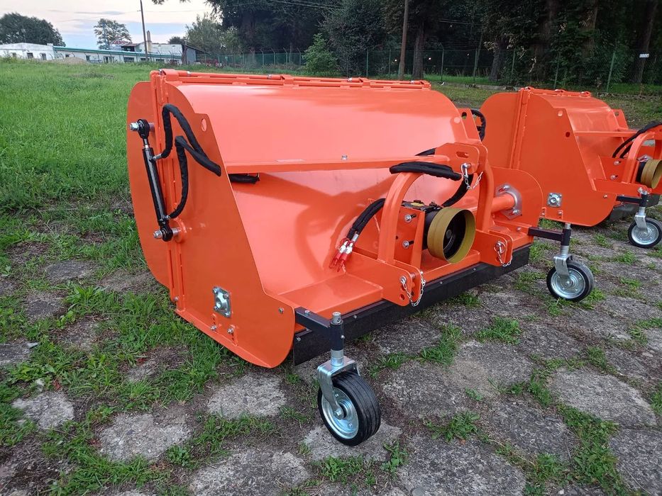 kosiarka bijakowa z koszem FCN 90#120#160 GEOGRASS rozdrabniacz mulczer Raty Transport  kosiarka bijakowa z koszem FCN 90#120#160 GEOGRASS rozdrabniacz