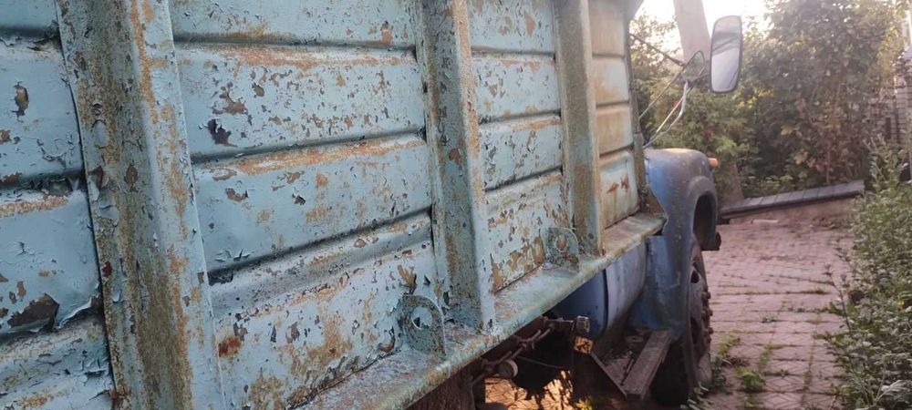 Продаж Автомобіл Зіл Самоскид