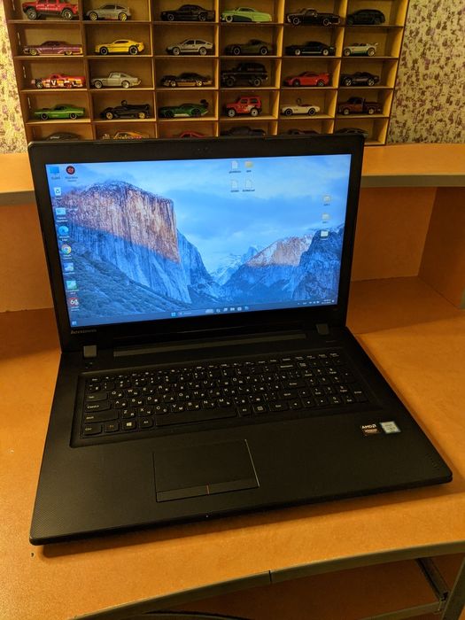 Lenovo 17.3"/Core i5/Бат 3год/AMD R5 M330 2gb/SSD 500gb/RAM 12/Хороший