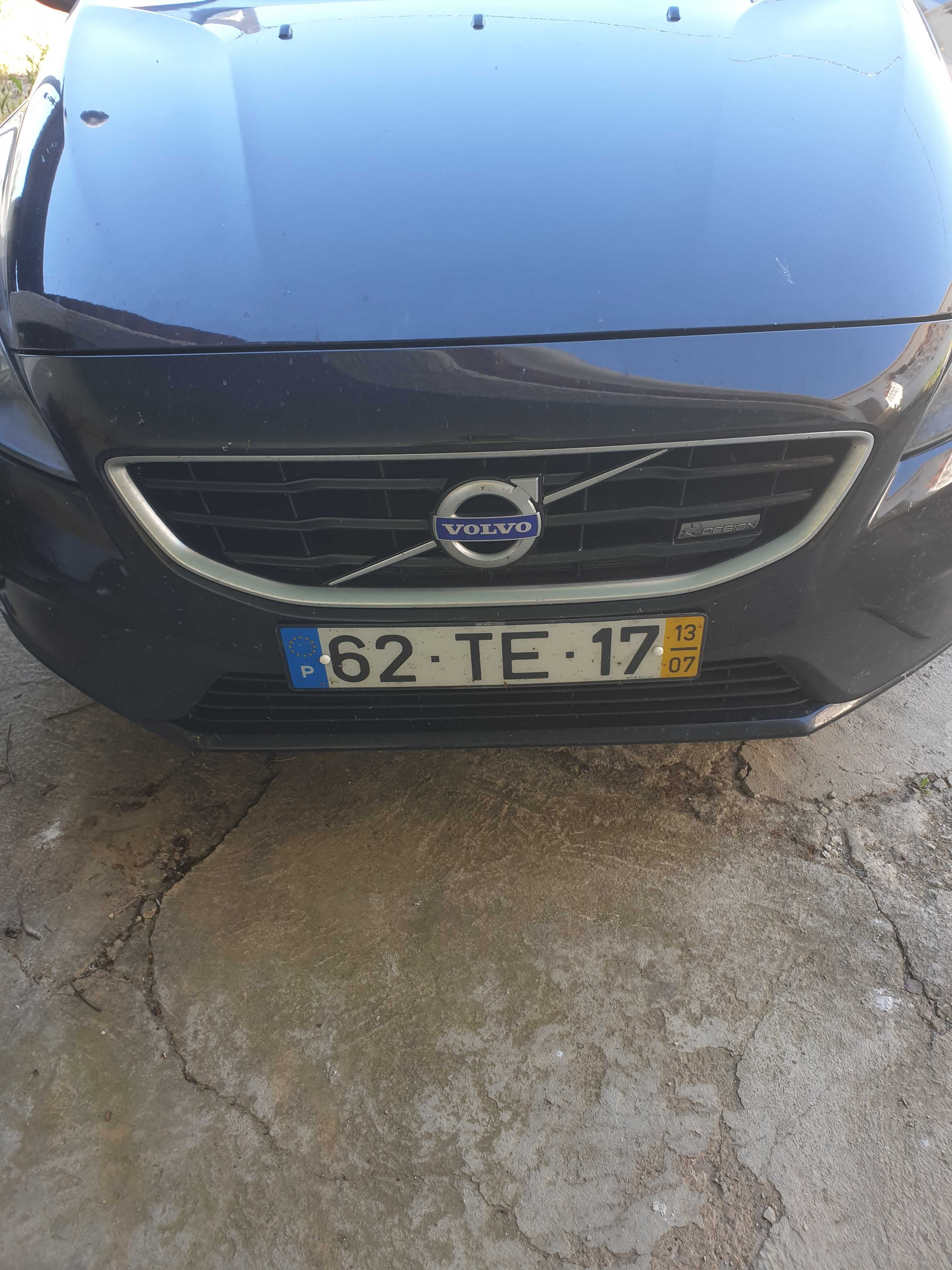 Volvo v40 D2 Rdesign