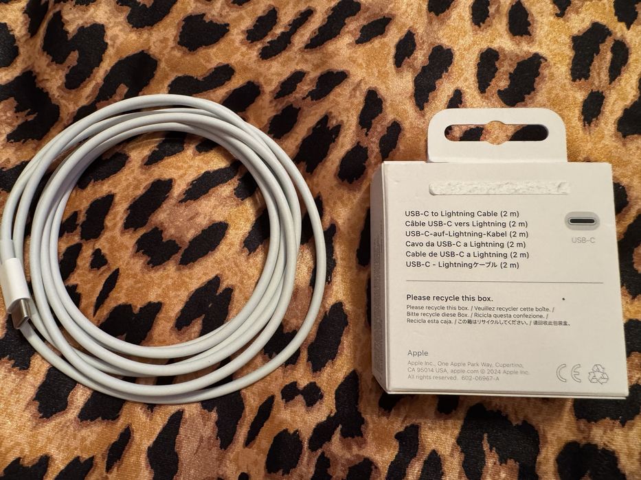 Kabel Apple USB-C to Ligthning 2m. Oryginalny. Dowód zakupu