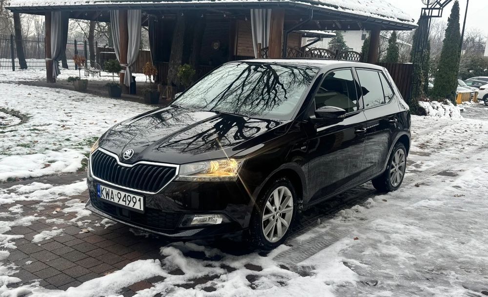 Skoda Fabia 1.0 Radar Niski Przebieg Stan idealny