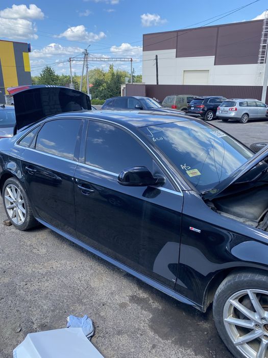 Дверері передні audi q5 8r 80a двері задні ліві праві ауді a4 b8 b9