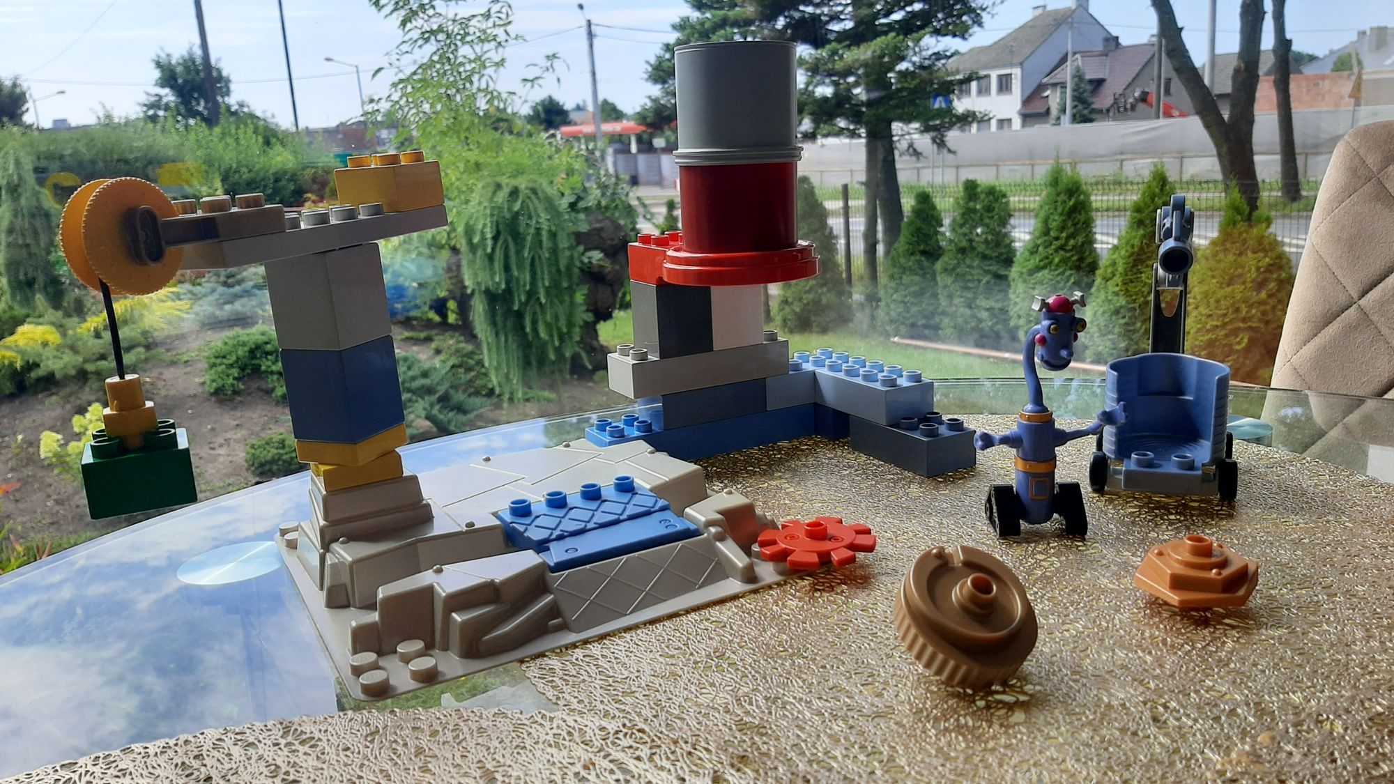 Vintage lego duplo robot small little robots 7439