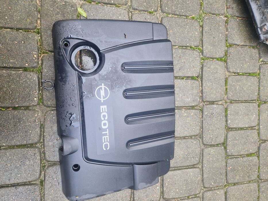 Pokrywa silnika opel vectra C
