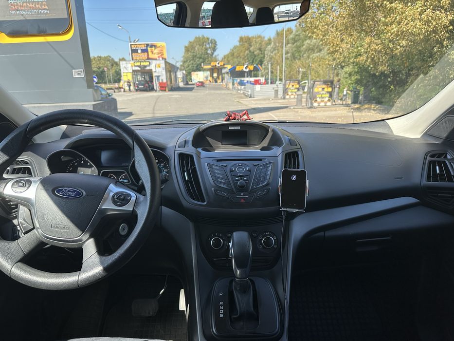 Продаж Ford Escape 2014 2,5