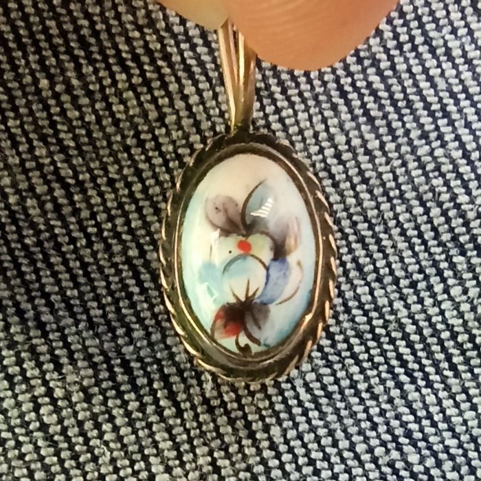 Біжутерія: сережки, каблучка, фініфть