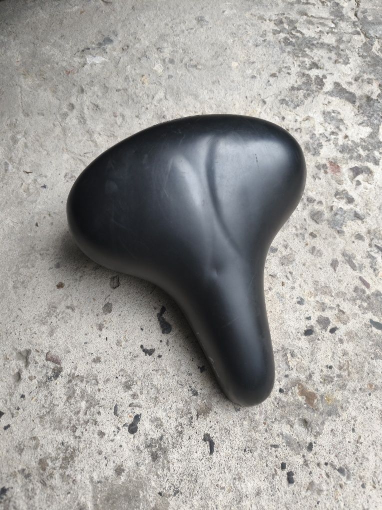 Siodelko rowerowe damskie Selle Royal Lite Foam