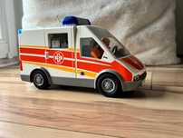 Karetka Playmobil