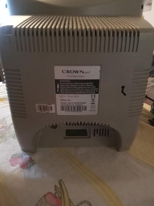 Dois televisores em bom estado