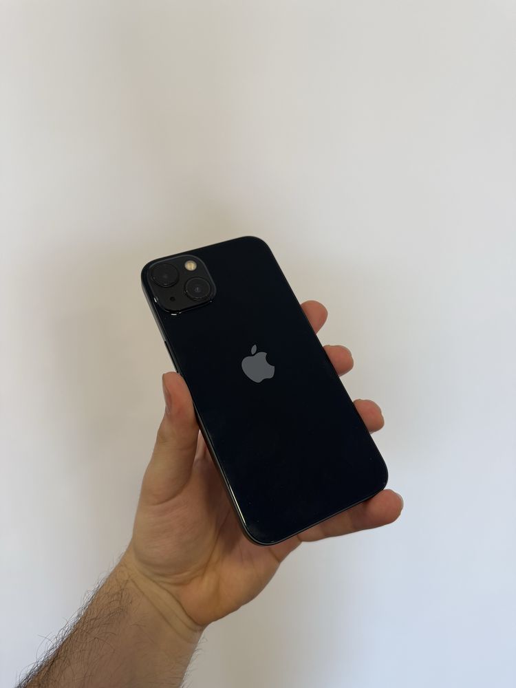 iPhone 13 128gb midnight