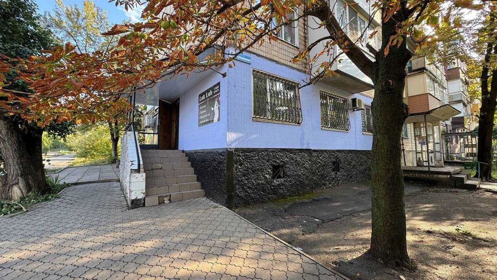 Продаж приміщення 43м2 поруч Володимира Великого