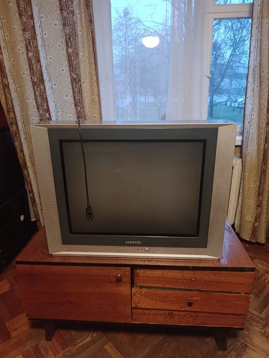 Телевизор Самсунг