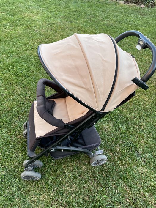 Коляска прогулянкова