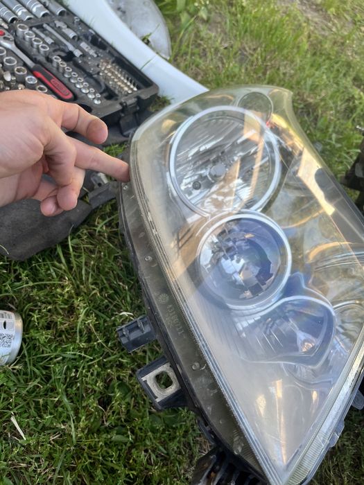Lampy przednie Peugeot Boxer, Jumper Ducato 08, uchwyty całe