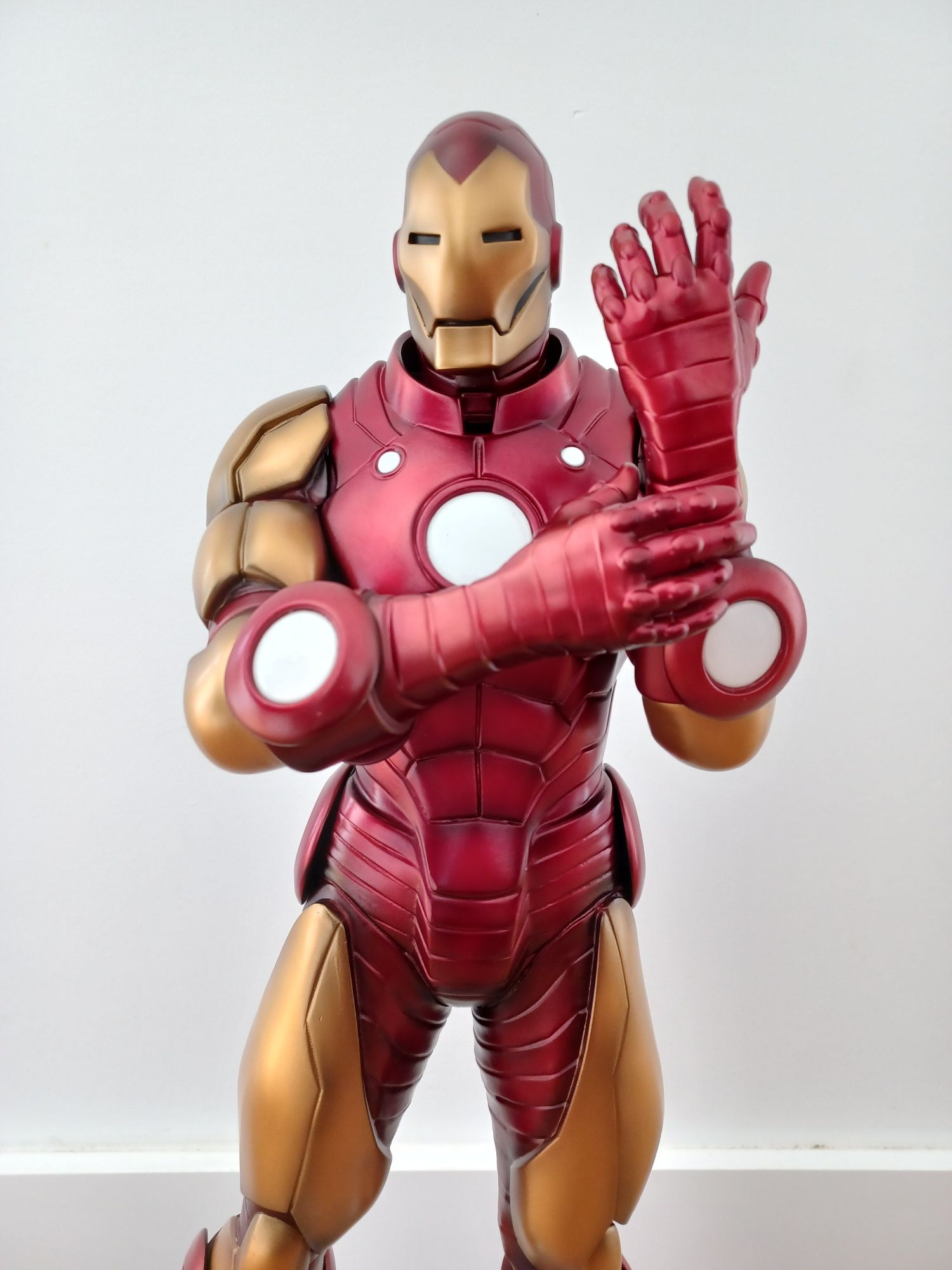 Iron Man 1/4 - CBS LABS