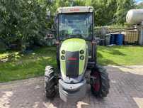 Ciągnik sadowniczy claas 237vl