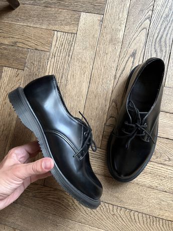 Ботинки туфли полуботинки кожа dr. Martens оригинал 39 новые