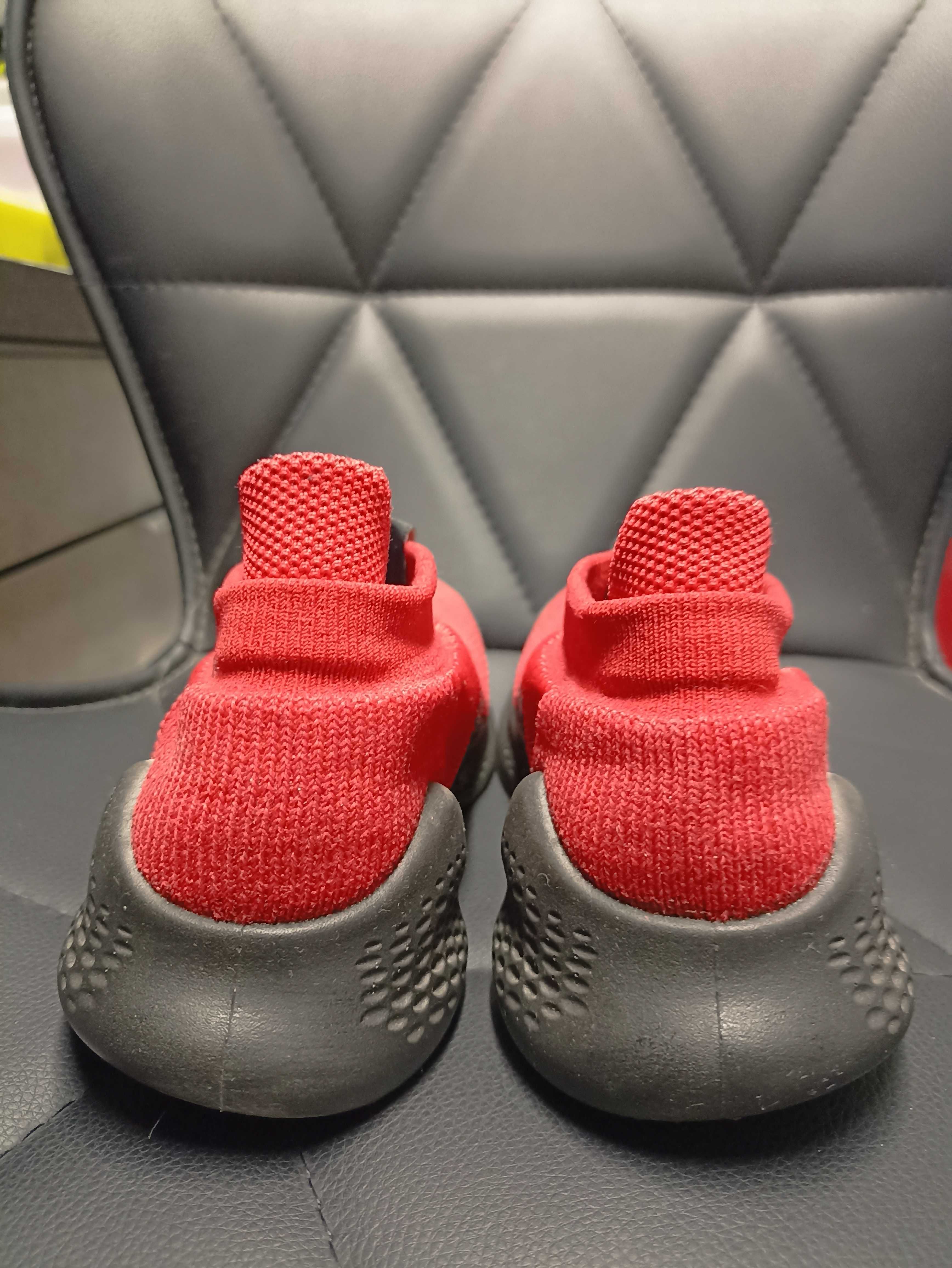 Buty dziecięce Adidas Pure Runner, rozmiar 33