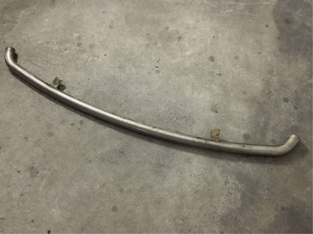 Barra para pára-choques dianteiro de Nissan Navara D40 Inox Bom estado
