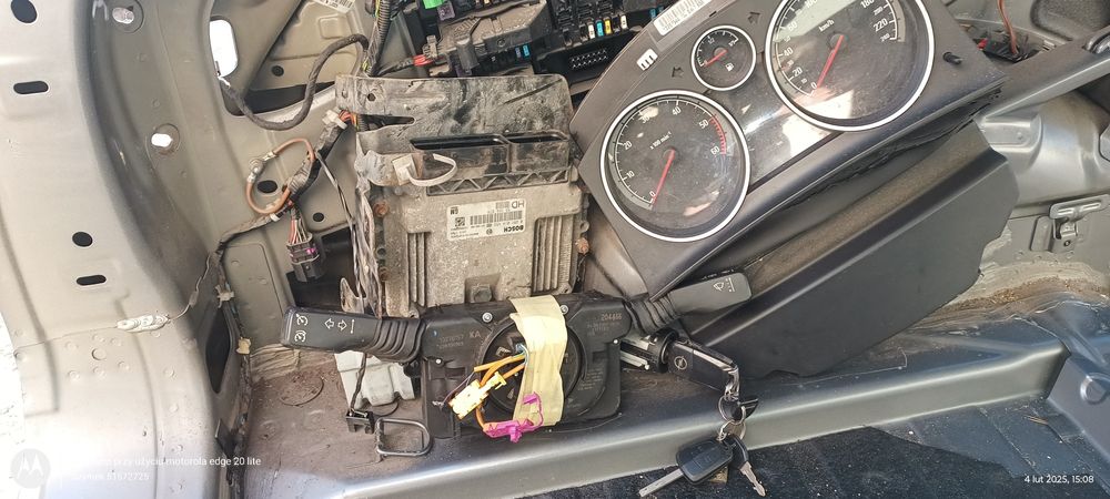 Manetki kierunkowskazów Opel Astra h 2008 r