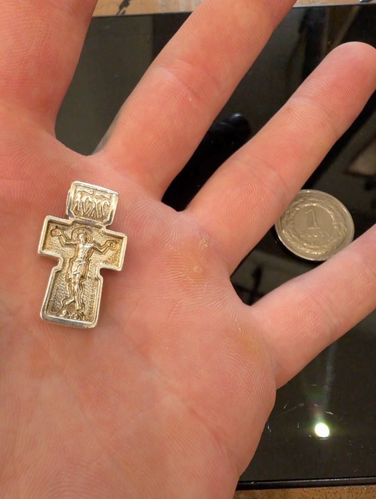 Krzyżyk srebrny na łańcuszek krzyż srebro 925