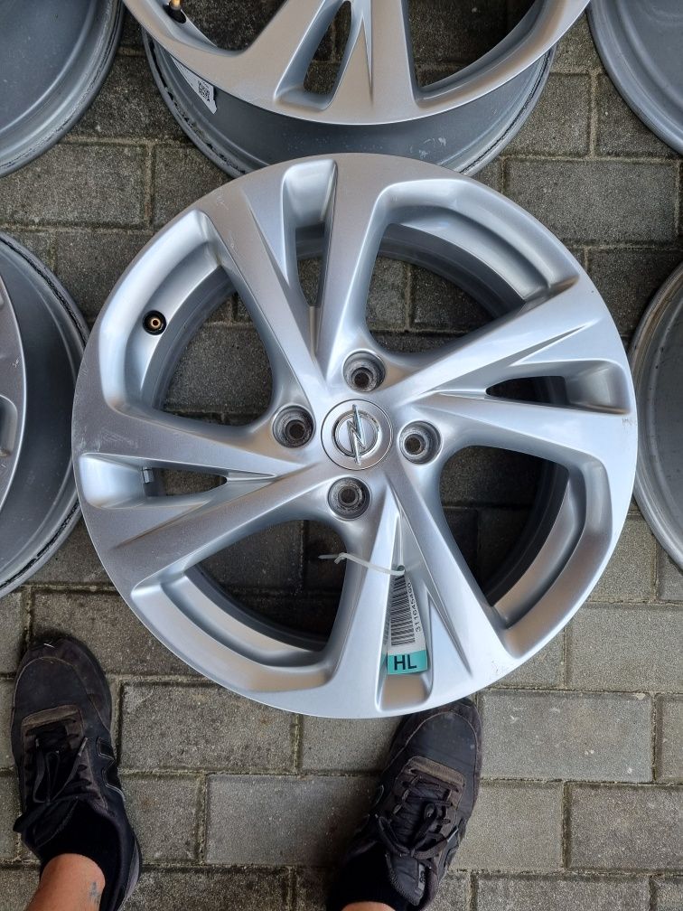Oryginalne Alufelgi  17"  Opel 4x108 ET 38