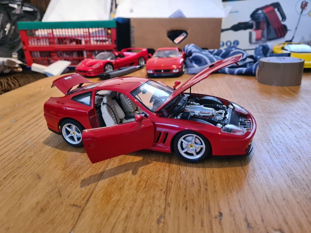 Ferrari 550 Maranello Bburago 1:18