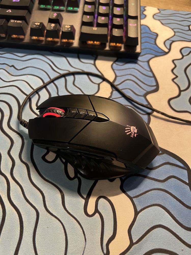 Миша A4Tech Bloody V7M