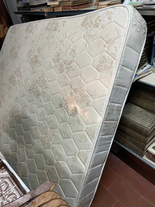Colchão para cama de casal