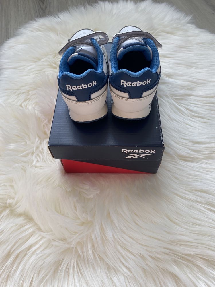 Оригінальні дитячі кросовки reebok