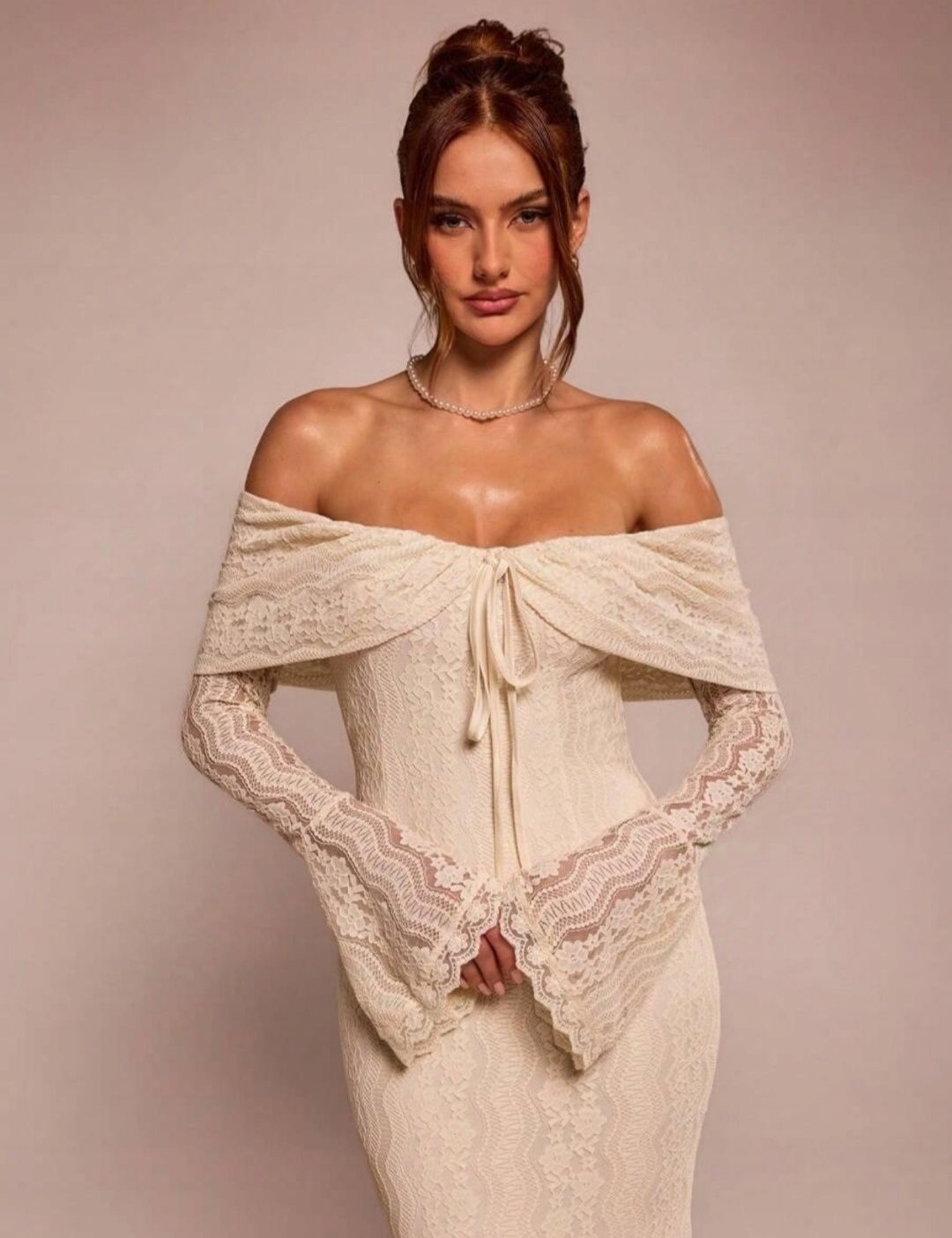 Kremowa sukienka Boho maxi długa koronkowa hiszpanka odkryte ramiona
