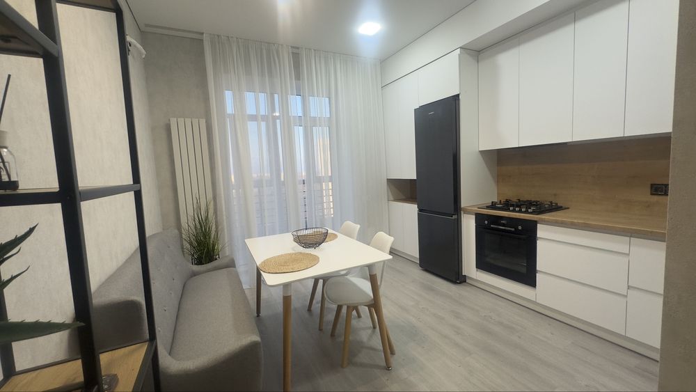 Оренда 2 кімн кв, новобудова, автономне опалення, вул. Київська