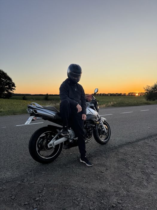 Продам Suzuki gsr 400