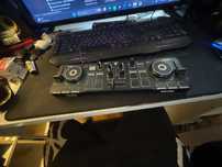 Mesa Dj Hércules Starlight + Fones Hércules em perfeitas condições