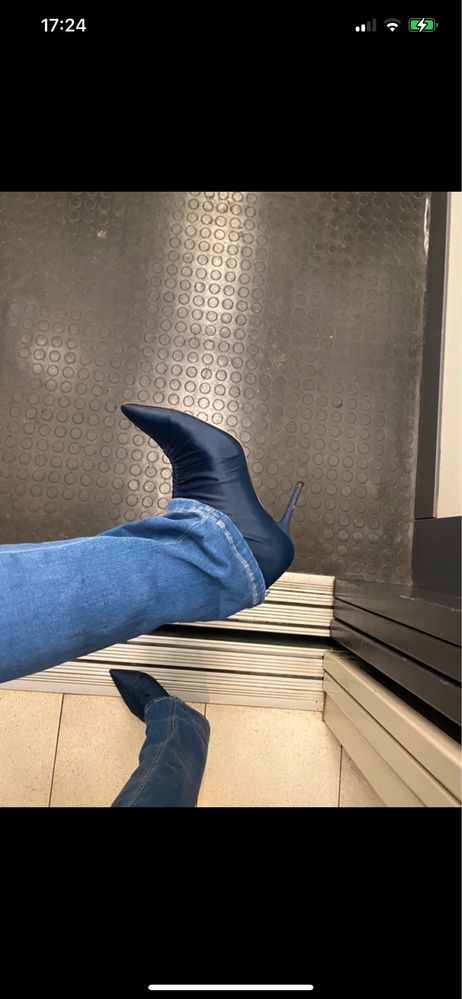 Zara Woman 35 botki granatowe buty na obcasie w kolorze granatowym.