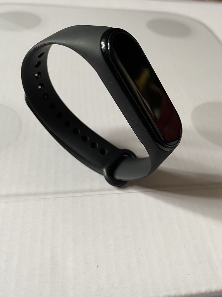 Фітнес браслет Mi band 4