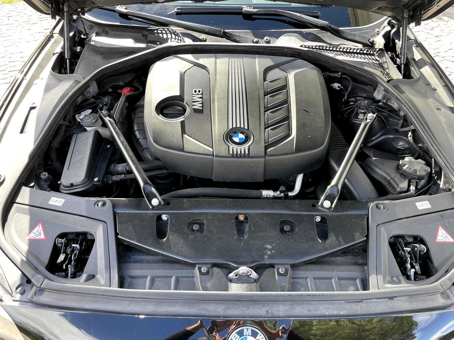 Vendo BMW F11 Touring 520d 184cv 2011
