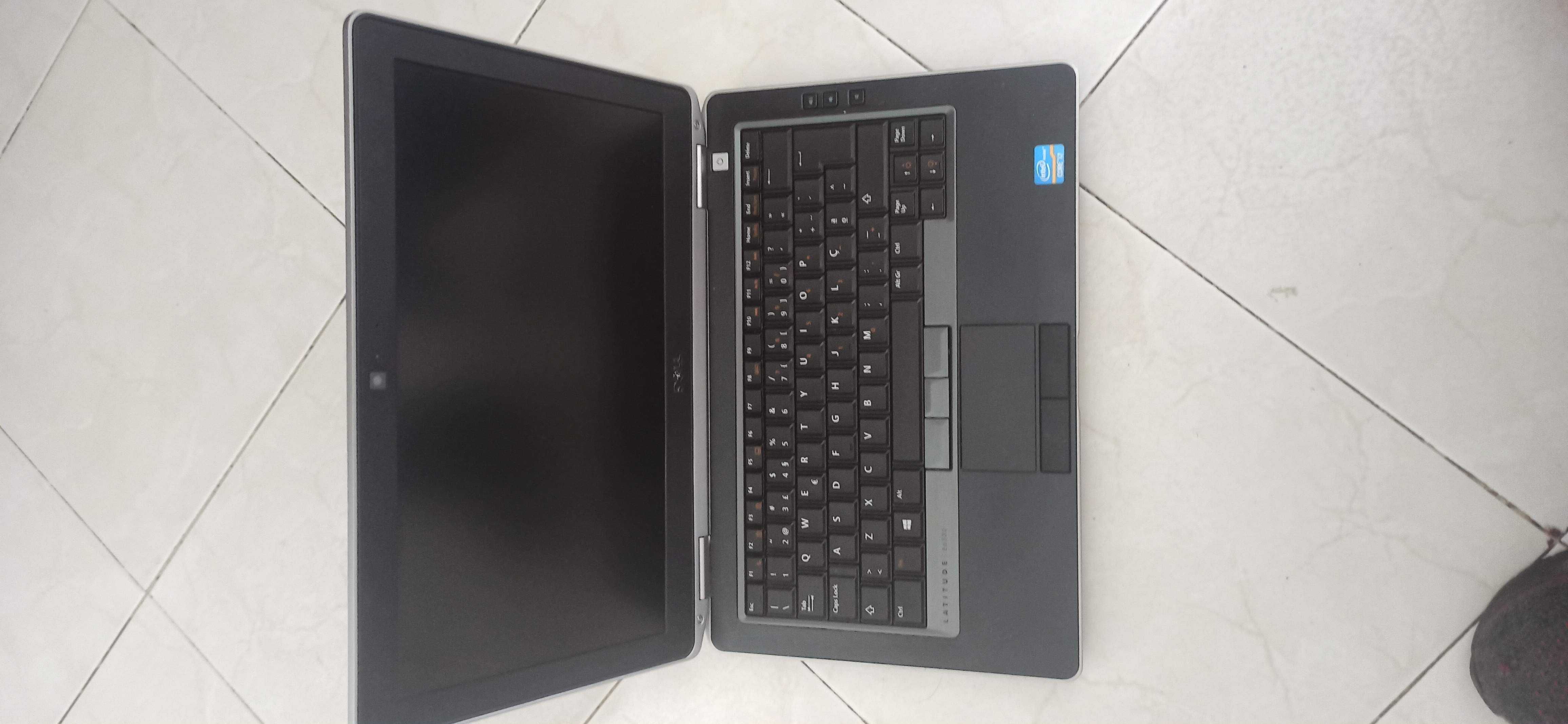 Laptop Dell Latitude e6330
