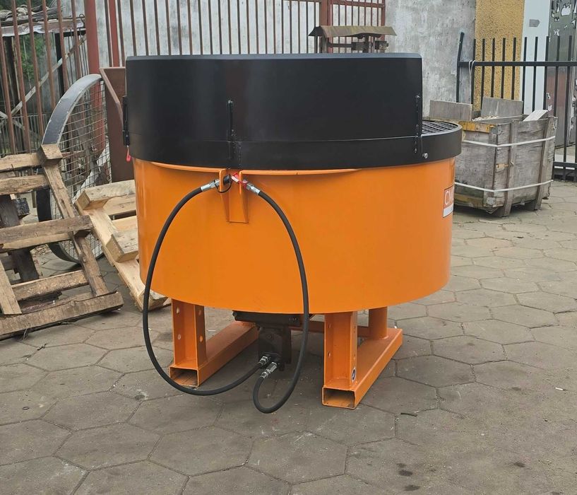 Betoniarka elektryczna 600l