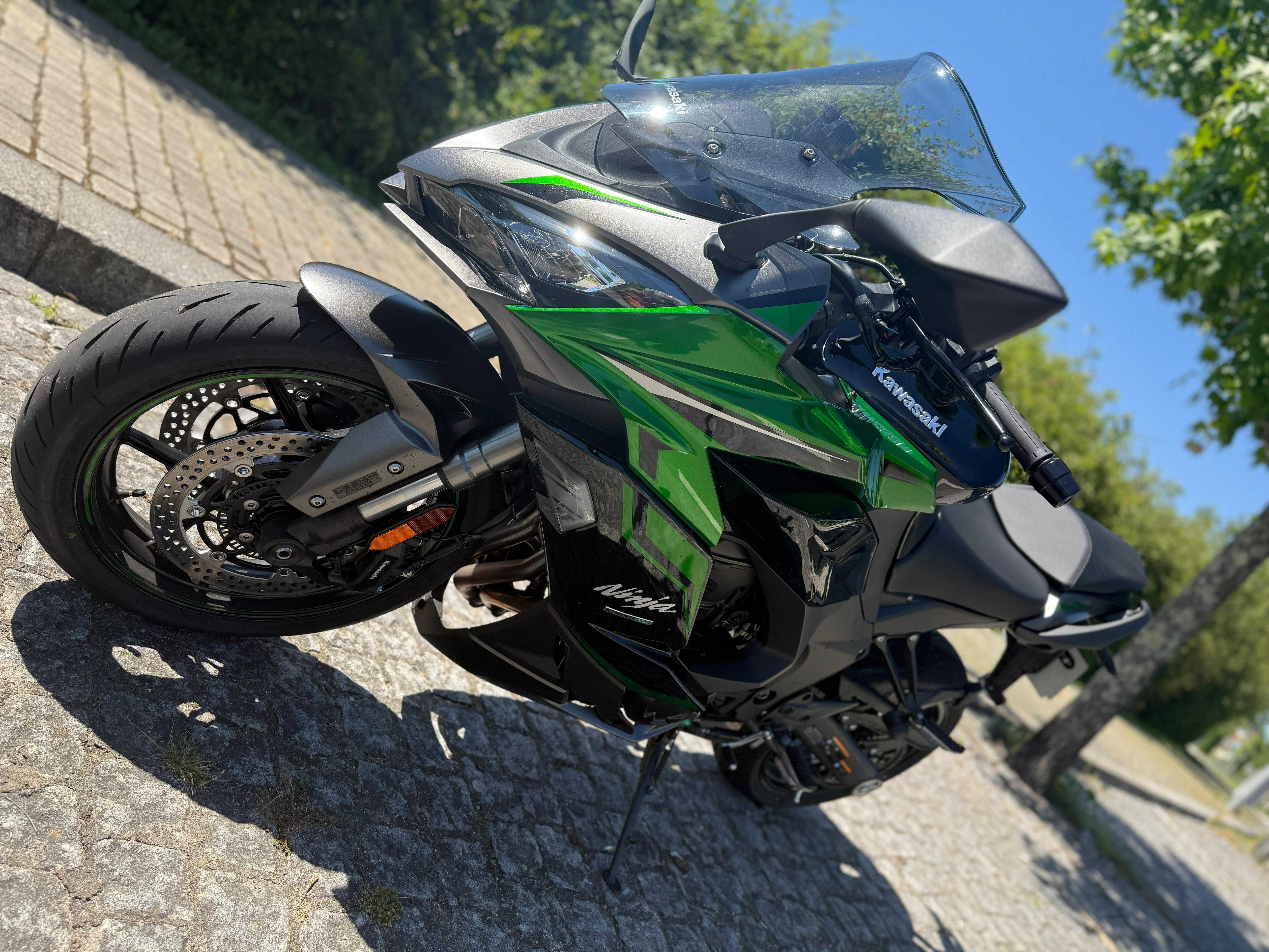 Kawasaki ninja 1000sx