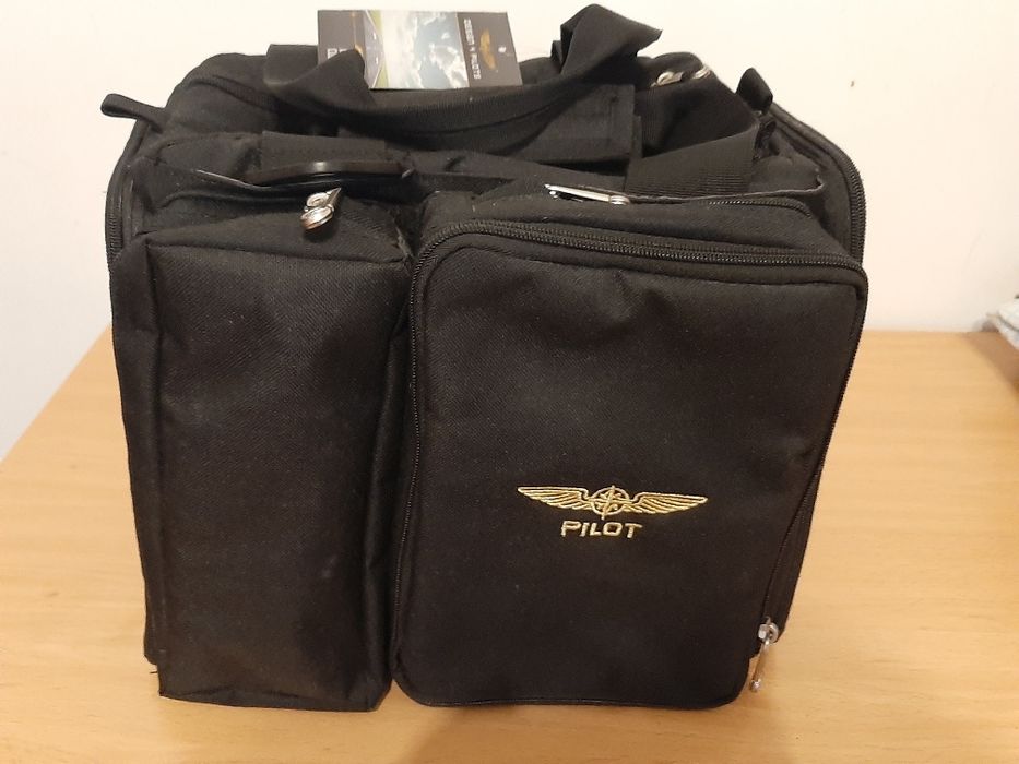 Conjunto Piloto ( Mala, Headsets e prancheta)